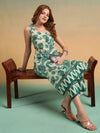 Green Paisley Printed Straight Kurta Set with Sweetheart Neck - Mahukaa